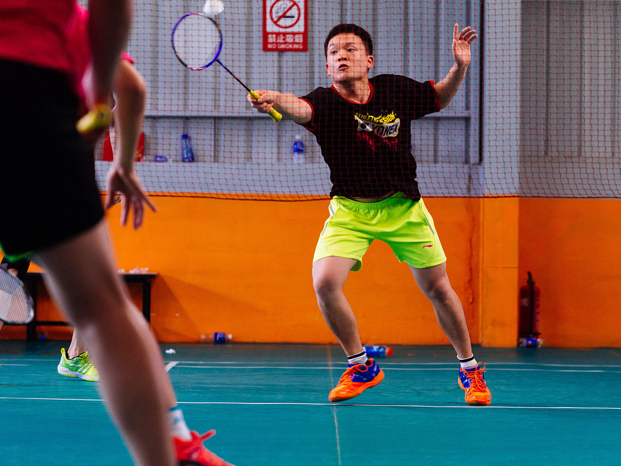 地使用来弥 地使用来弥